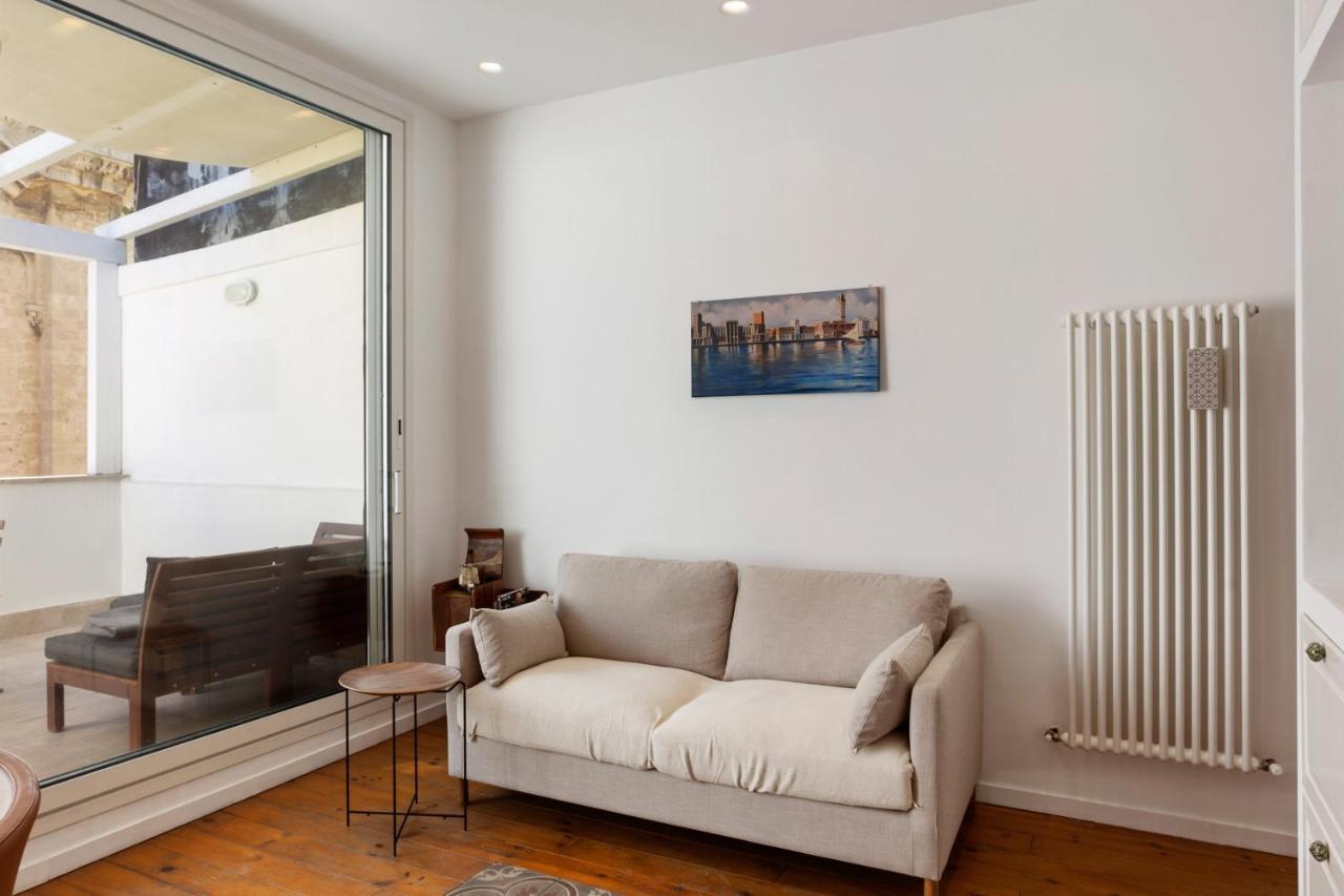 Madonella Apartment Con Terrazzo 巴里 外观 照片
